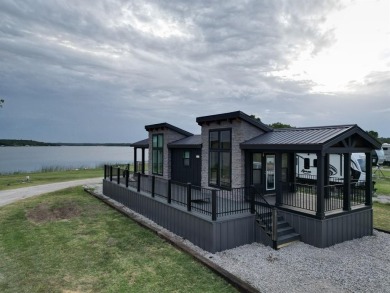 Do you love the lake? How about golf? This new cottage is on Lone Cedar Golf Course in Texas - for sale on GolfHomes.com, golf home, golf lot