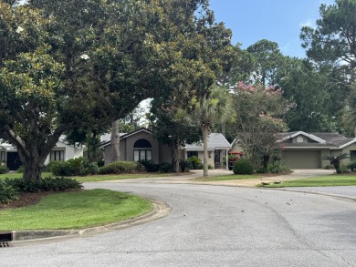 MOTIVATED SELLER! This is your opportunity to get an AMAZING on Sandestin Golf and Beach Resort - Raven in Florida - for sale on GolfHomes.com, golf home, golf lot