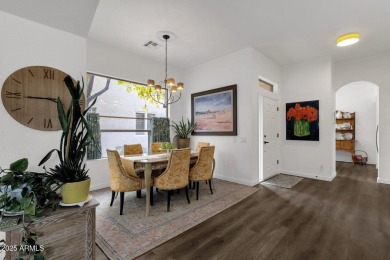 Beautiful remodeled townhome in the Active Adult community of on Oakwood Golf Club  in Arizona - for sale on GolfHomes.com, golf home, golf lot
