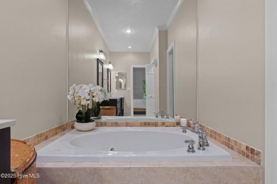 CHARMING SINGLE-LEVEL COTTAGE NEAR THE HEART OF PINEHURST!

 on Pinehurst Resort and Country Club in North Carolina - for sale on GolfHomes.com, golf home, golf lot