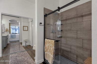 Beautiful remodeled townhome in the Active Adult community of on Oakwood Golf Club  in Arizona - for sale on GolfHomes.com, golf home, golf lot