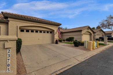 Beautiful remodeled townhome in the Active Adult community of on Oakwood Golf Club  in Arizona - for sale on GolfHomes.com, golf home, golf lot