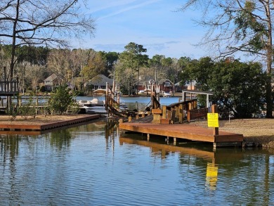 PRICED REDUCED BELOW APPRAISAL VALUE on this lovely WATERFRONT on Players Course At Wyboo Plantation in South Carolina - for sale on GolfHomes.com, golf home, golf lot