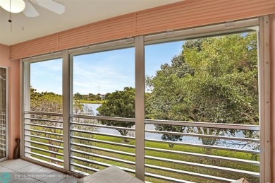 BACK ON THE MARKET!!! PRICE REDUCED AND HOA FEES LOWERED! HUGE on Wynmoor Golf Course in Florida - for sale on GolfHomes.com, golf home, golf lot