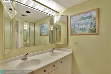 BACK ON THE MARKET!!! PRICE REDUCED AND HOA FEES LOWERED! HUGE on Wynmoor Golf Course in Florida - for sale on GolfHomes.com, golf home, golf lot