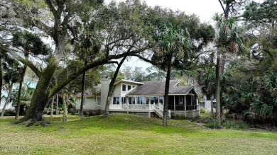 Charming Home on Ocean Point Golf Course. Welcome to your dream on Ocean Point Golf Links in South Carolina - for sale on GolfHomes.com, golf home, golf lot