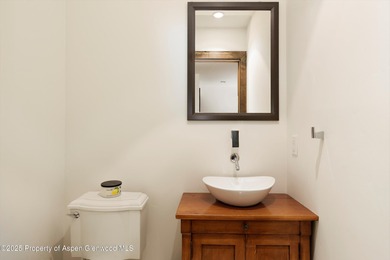 Remodeled Country Club Townhouse with Stunning Views and Premier on The Snowmass Club in Colorado - for sale on GolfHomes.com, golf home, golf lot