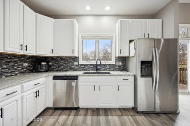 Have you been looking for an Updated Gorgeous townhome like on RedTail Golf Club in Illinois - for sale on GolfHomes.com, golf home, golf lot