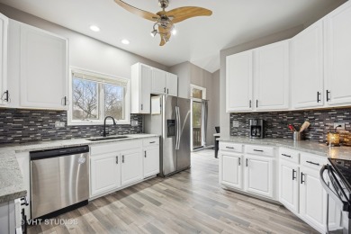 Have you been looking for an Updated Gorgeous townhome like on RedTail Golf Club in Illinois - for sale on GolfHomes.com, golf home, golf lot