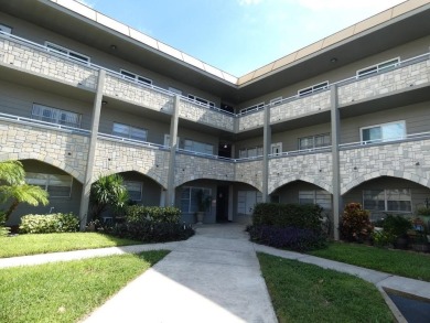 Welcome to this delightful, Block Condo in the highly on On Top Of The World Golf Course in Florida - for sale on GolfHomes.com, golf home, golf lot