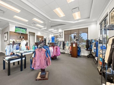 **THIS PRICE IS REAL - Seller wants it SOLD.  Their loss is your on Lakewood National Golf Club in Florida - for sale on GolfHomes.com, golf home, golf lot