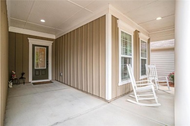 Beautifully maintained 2-bedroom, 2-bath ranch home in the on Canongate Golf At Sun City Peachtree in Georgia - for sale on GolfHomes.com, golf home, golf lot