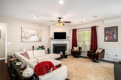 Beautifully maintained 2-bedroom, 2-bath ranch home in the on Canongate Golf At Sun City Peachtree in Georgia - for sale on GolfHomes.com, golf home, golf lot