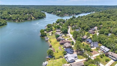 Back on the market and priced below recent appraisal! Welcome to on Bella Vista Country Club and Golf Course in Arkansas - for sale on GolfHomes.com, golf home, golf lot