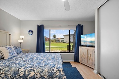 Beautiful Villa with a spacious floor plan and lots of natural on Seven Lakes Golf and Tennis Community in Florida - for sale on GolfHomes.com, golf home, golf lot