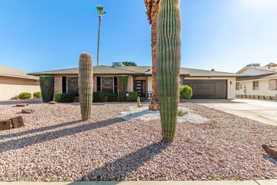 Beautifully remodeled 3-bedroom, 2-bath home in Sun City. Recent on Sun City Lakes West and East in Arizona - for sale on GolfHomes.com, golf home, golf lot
