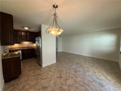Totally updated first floor condo in active 55+ community with on Vero Beach South Golf Course in Florida - for sale on GolfHomes.com, golf home, golf lot