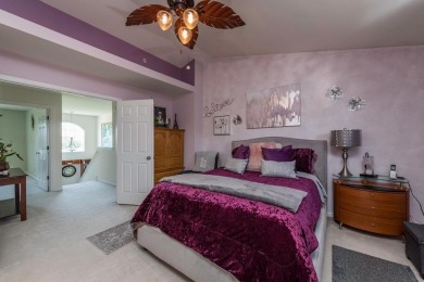 Immaculate 3 story 2-bedroom 2.2 bath Townhome Midlane club on Midlane Championship Golf Resort in Illinois - for sale on GolfHomes.com, golf home, golf lot