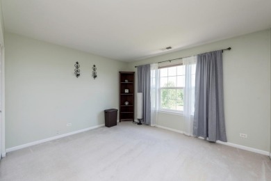 Immaculate 3 story 2-bedroom 2.2 bath Townhome Midlane club on Midlane Championship Golf Resort in Illinois - for sale on GolfHomes.com, golf home, golf lot