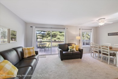 Take a look at this updated 3 bed 1 1/2 bath end unit condo in on Lake O The Hills Golf Course in Michigan - for sale on GolfHomes.com, golf home, golf lot