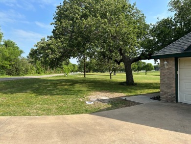 Welcome to your retreat at Kings Creek Golf Course in Kemp on Kings Creek Golf Club in Texas - for sale on GolfHomes.com, golf home, golf lot