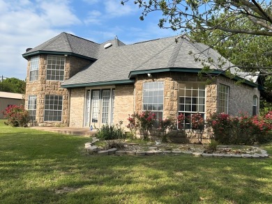 Welcome to your retreat at Kings Creek Golf Course in Kemp on Kings Creek Golf Club in Texas - for sale on GolfHomes.com, golf home, golf lot