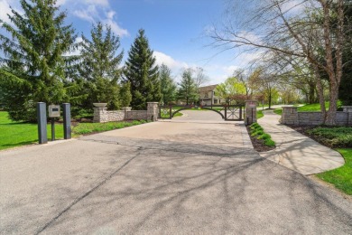 Beautifully updated Watermark Condo! Located off the 18th Hole on Watermark Country Club in Michigan - for sale on GolfHomes.com, golf home, golf lot