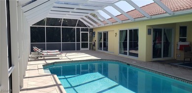 METICULOUS MAINTAINED POOL HOME. FURNISHED with 3bed, 2 bath and on Palmetto-Pine Country Club in Florida - for sale on GolfHomes.com, golf home, golf lot