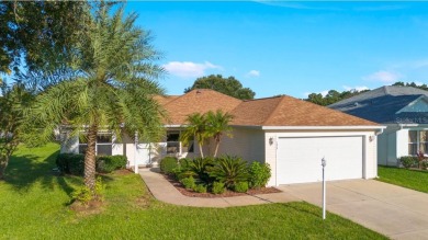 Beautifully decorated 2/2 home located in the convenient on El Santiago Executive Golf Course in Florida - for sale on GolfHomes.com, golf home, golf lot