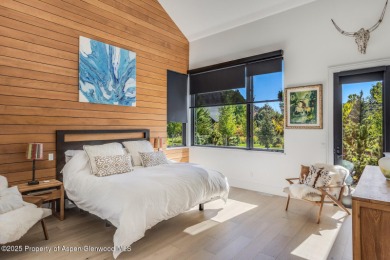 (Showings available 10/7) 
If you seek a contemporary, private on Aspen Glen Club in Colorado - for sale on GolfHomes.com, golf home, golf lot