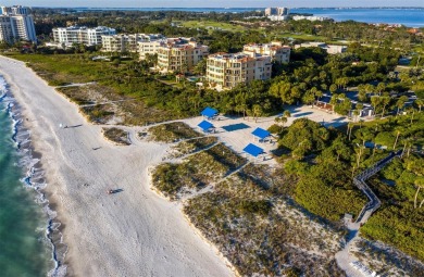 Under contract-accepting backup offers. An ideal waterfront on Longboat Key Golf Club Resort in Florida - for sale on GolfHomes.com, golf home, golf lot