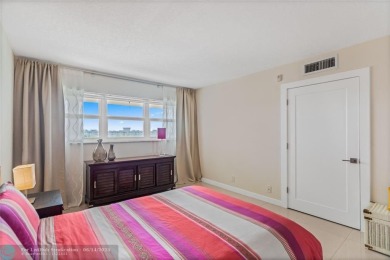 Escape the cold in style! This beautifully renovated 2BR/2BA on Palm-Aire Country Club and Resort - The Oaks in Florida - for sale on GolfHomes.com, golf home, golf lot