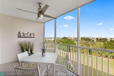 Escape the cold in style! This beautifully renovated 2BR/2BA on Palm-Aire Country Club and Resort - The Oaks in Florida - for sale on GolfHomes.com, golf home, golf lot