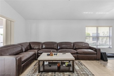 ***ASSUMABLE MORTGAGE!!*** Welcome to this beautifully upgraded on Gateway Golf and Country Club in Florida - for sale on GolfHomes.com, golf home, golf lot