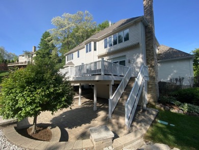This really well maintained two story home on the first hole at on Bull Valley Golf Club in Illinois - for sale on GolfHomes.com, golf home, golf lot