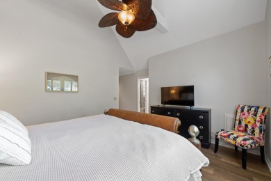 Wonderfully remodeled Saddle Ridge Townhome in Reynolds Lake on Reynolds Lake Oconee - The Oconee in Georgia - for sale on GolfHomes.com, golf home, golf lot