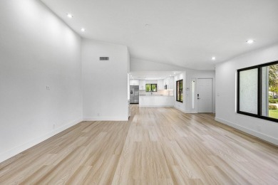 Renovated Condo with Golf & Resort Amenities in Gleneagles on Gleneagles Golf and Country Club in Florida - for sale on GolfHomes.com, golf home, golf lot