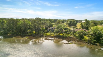 Stunning Marsh and Waterfront Retreat on Dataw Island. Welcome on Dataw Island Club in South Carolina - for sale on GolfHomes.com, golf home, golf lot