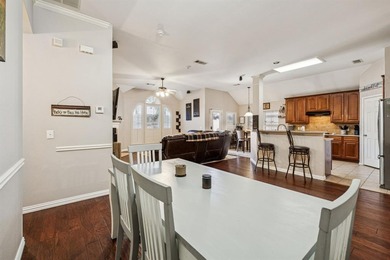 FOUNDATION REPAIRED October 2025 with transferable warranty! on Oakmont Country Club in Texas - for sale on GolfHomes.com, golf home, golf lot