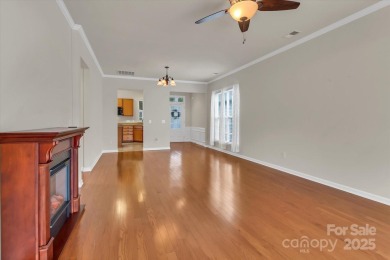 Live where everyday feels like a vacation. This popular Fox Run on Carolina Lakes Golf Club, LLC in South Carolina - for sale on GolfHomes.com, golf home, golf lot