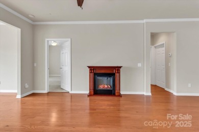 Live where everyday feels like a vacation. This popular Fox Run on Carolina Lakes Golf Club, LLC in South Carolina - for sale on GolfHomes.com, golf home, golf lot