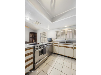 Charming 2BR/2BA home in the desirable Cottonwood neighborhood on Palo Verde Golf and Country Club in Arizona - for sale on GolfHomes.com, golf home, golf lot