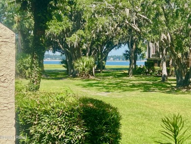 Do not miss this beautiful Townhome in the heart of Harbor Town on Harbour Town Golf Links in South Carolina - for sale on GolfHomes.com, golf home, golf lot