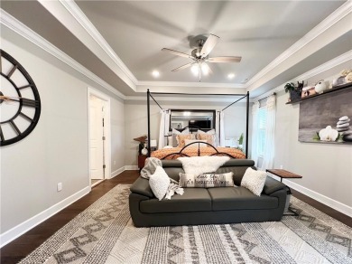 Built in 2022, this beautifully designed 3-bedroom, 2-bath home on Bella Vista Country Club - Highlands in Arkansas - for sale on GolfHomes.com, golf home, golf lot