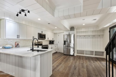 Do not miss this beautiful Townhome in the heart of Harbor Town on Harbour Town Golf Links in South Carolina - for sale on GolfHomes.com, golf home, golf lot