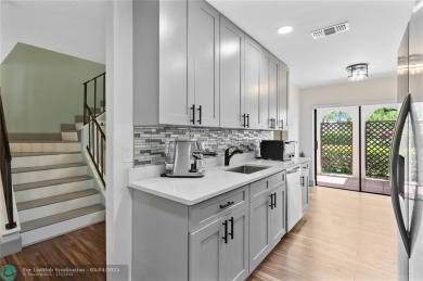 Stunning 2/2.5 Condo in Gated Boca Lago Community - All Ages on Boca Lago Golf and Country Club in Florida - for sale on GolfHomes.com, golf home, golf lot