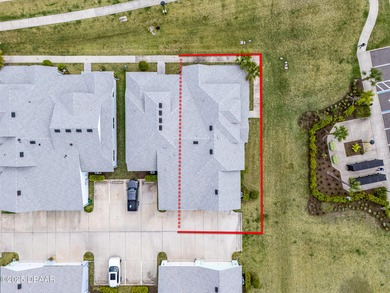 Perfectly located Dreamsicle cottage 2 bedroom/ 2 bath with den on LPGA International Golf Course in Florida - for sale on GolfHomes.com, golf home, golf lot