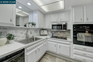 Charming Corner Unit Kentfield model in Rossmoor with fully on Rossmoor Golf Course in California - for sale on GolfHomes.com, golf home, golf lot