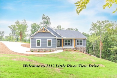 MOVE IN READY. Located in the gated Lake Keowee community of on Keowee Key Golf and Country Club in South Carolina - for sale on GolfHomes.com, golf home, golf lot