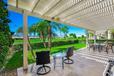 This beautifully remodeled, luxurious 1,769 SF 2 bed, 2 bath on Heritage Palms Golf Club in California - for sale on GolfHomes.com, golf home, golf lot